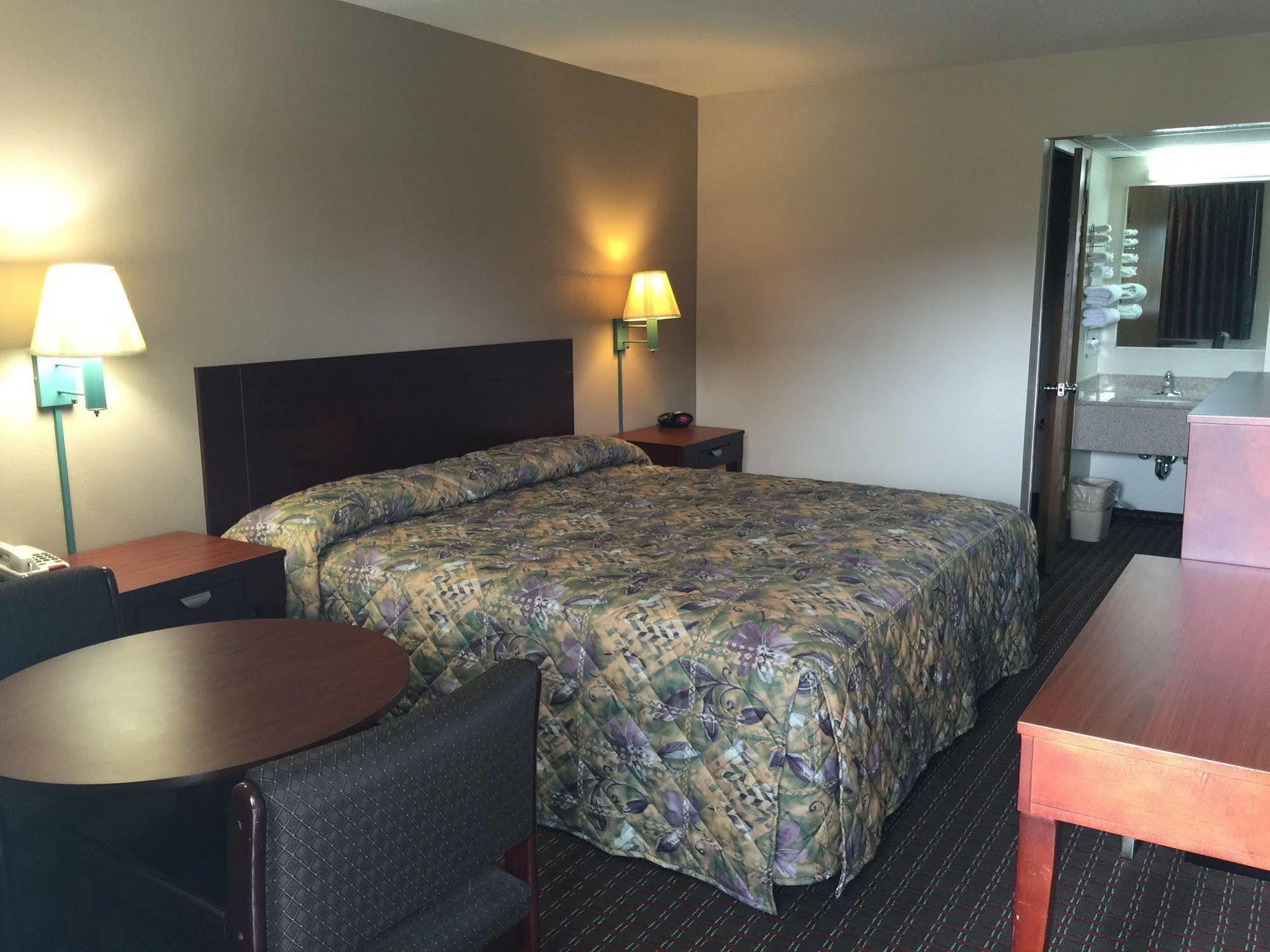 Executive Inn And Suites Dyersburg Екстер'єр фото