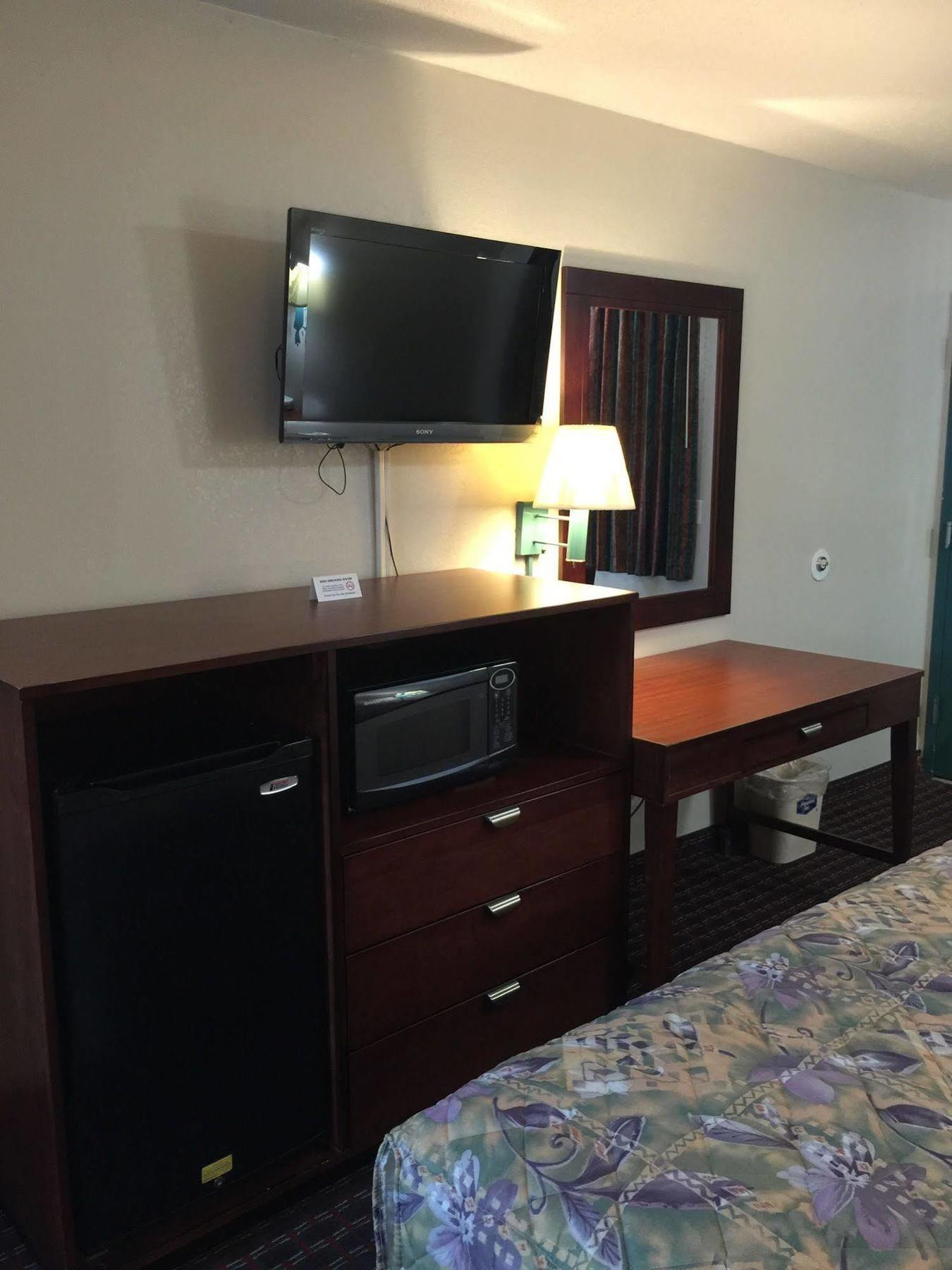 Executive Inn And Suites Dyersburg Екстер'єр фото